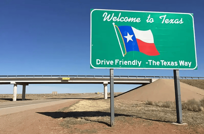 Welcome to Texas road sign